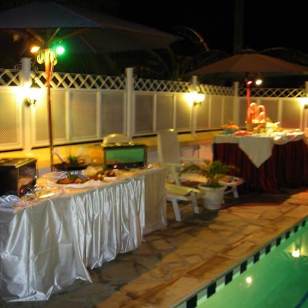 Rayan Tourist Villa Flic-en-Flacq Екстериор снимка